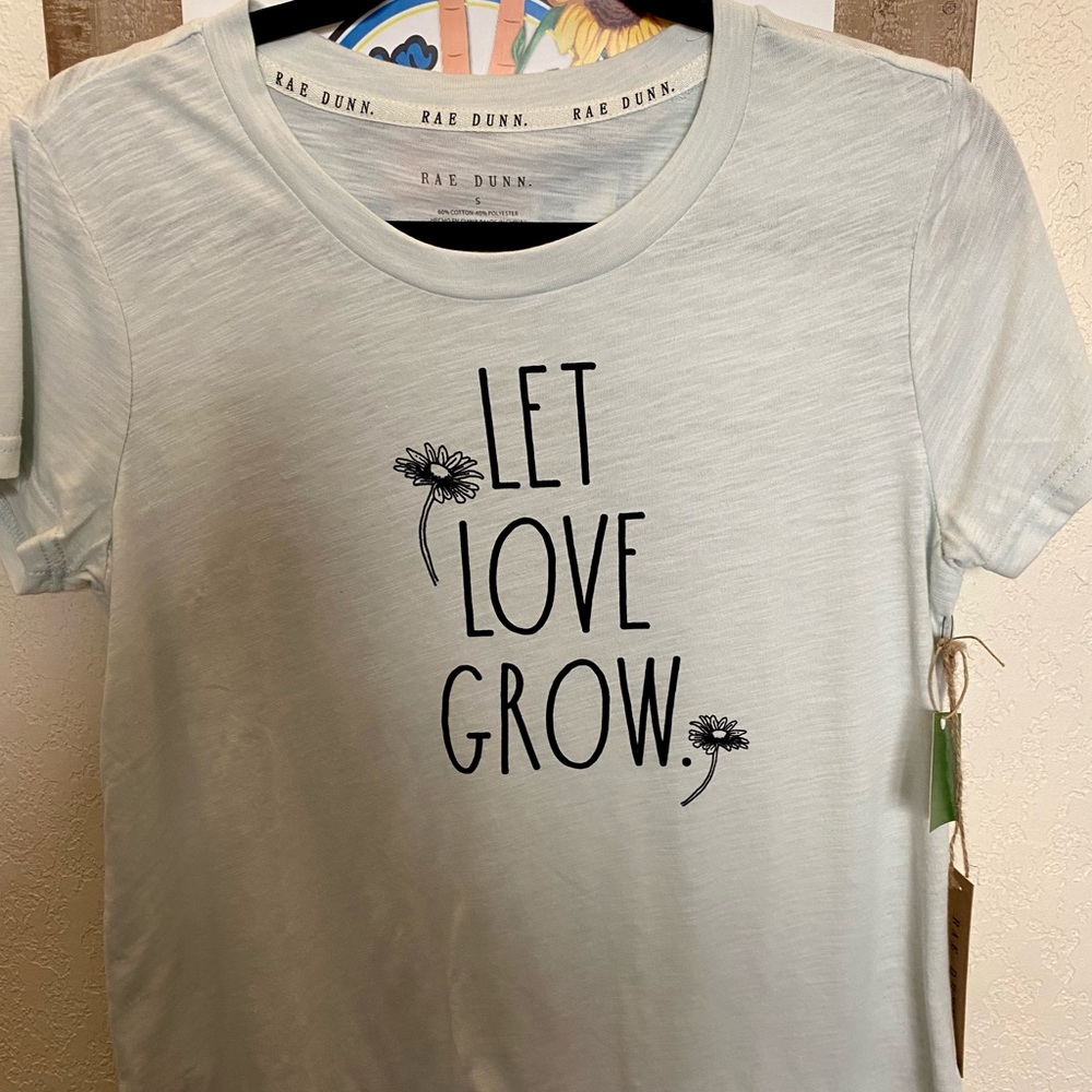 Rae Dunn “Let Love Grow” T-Shirt